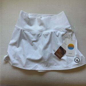 Vuori White NWT tennis Mini Skirt